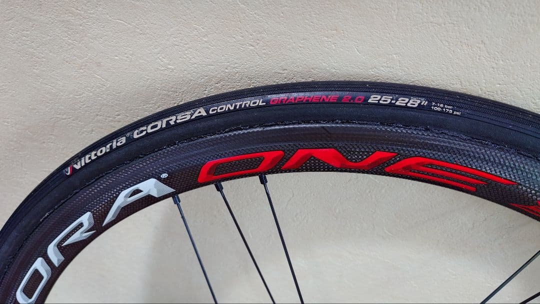 カンパニョーロ BORA ONE チューブラーホイール 700C　リムブレーキ