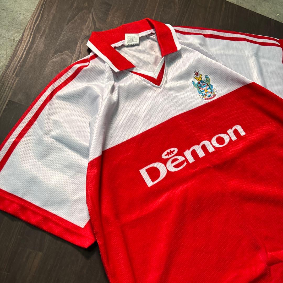 ★8SM2 UEFA チャンピオンズリーグ　ゲームシャツ　赤白　ゲームシャツ古着