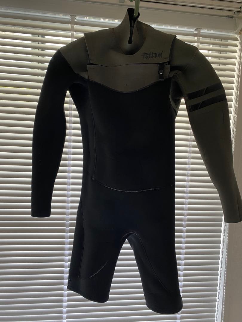 ウェットスーツ　ロングスプリング　フェロー　ML