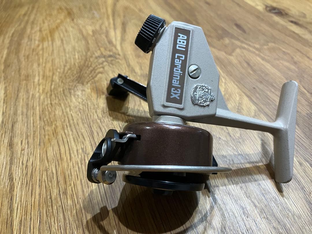 カーディナル3X タン　ベージュ　メタリックブラウン