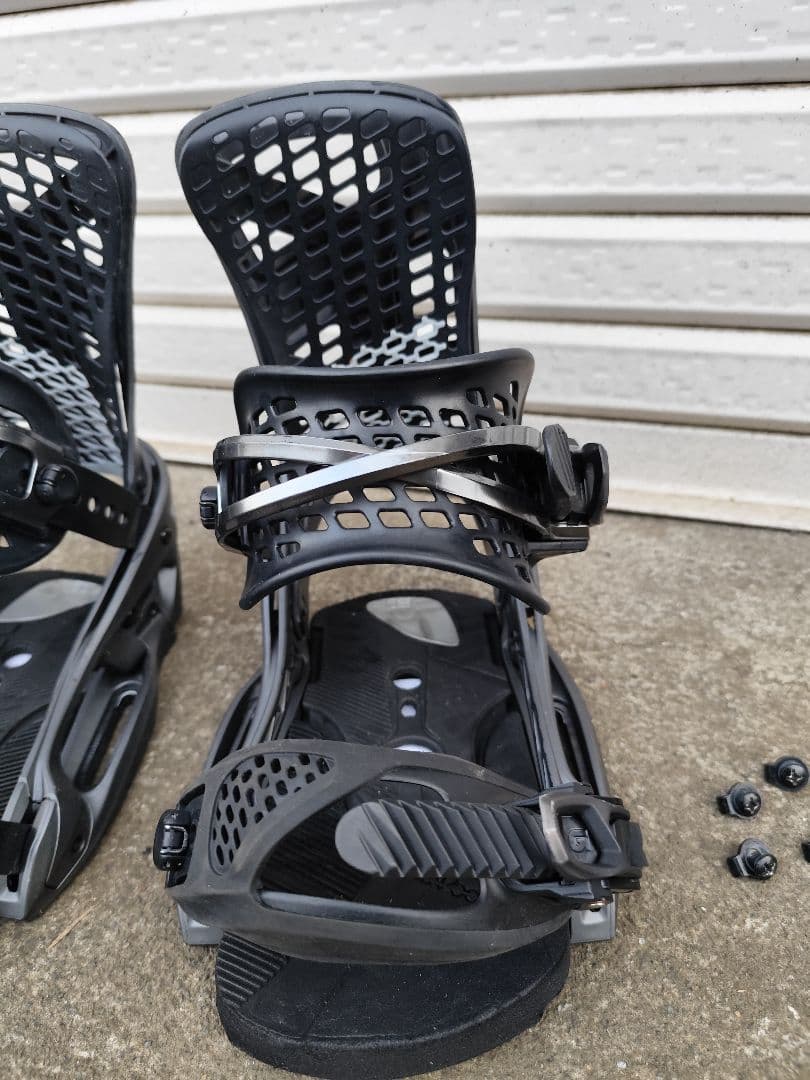 Burton Genesis EST Мサイズ　ビンディング ブラック