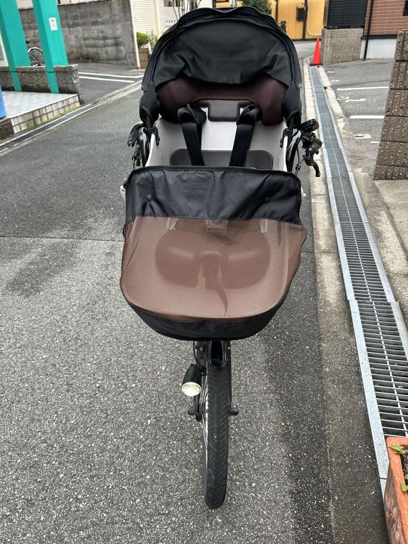 パナソニック　ギュット・クルーム
20インチ内装3段ギア大容量バッテリー16Ah