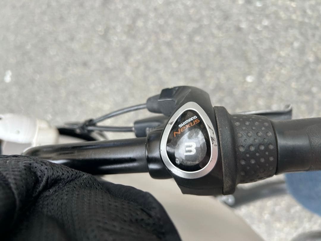 パナソニック　ギュット・クルーム
20インチ内装3段ギア大容量バッテリー16Ah