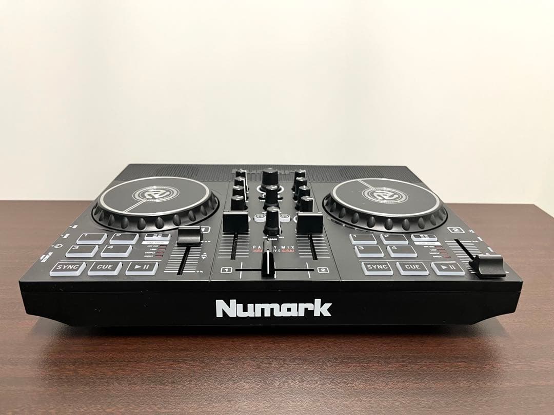 Numark PARTY MIX LIVE DJコントローラー