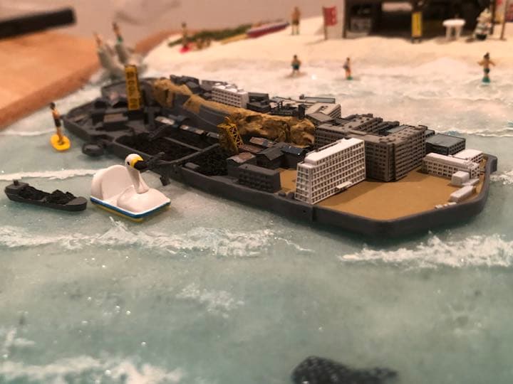 参考　蘇る軍艦島 軍艦島プラモ完成 ジオラマ