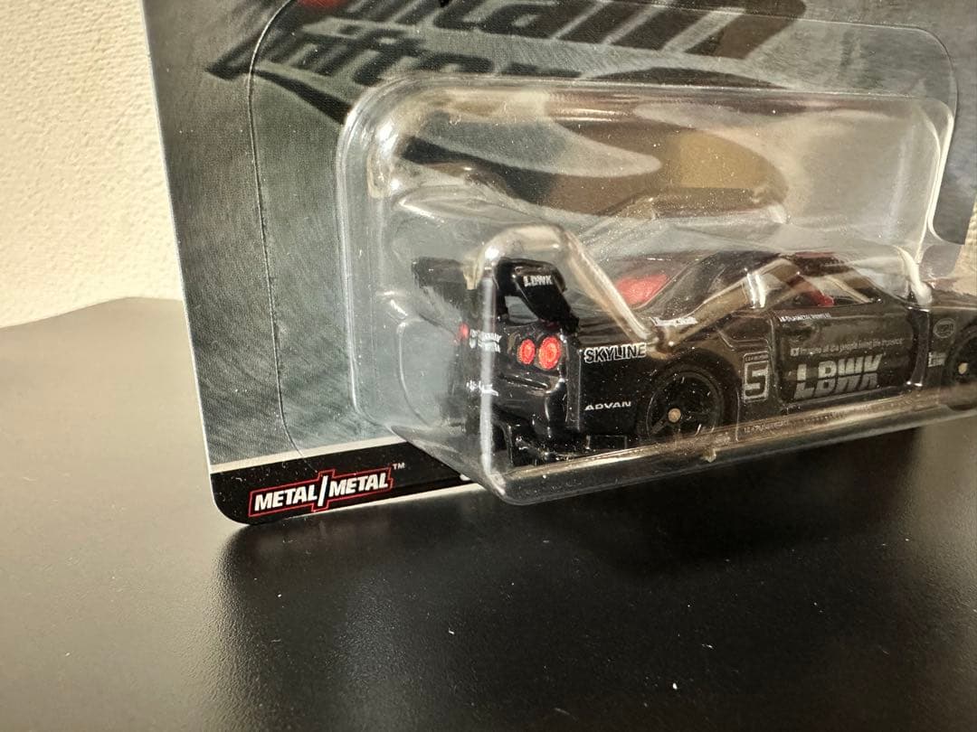 ホットウィール スカイライン LBWK スーパーシルエット チェイス