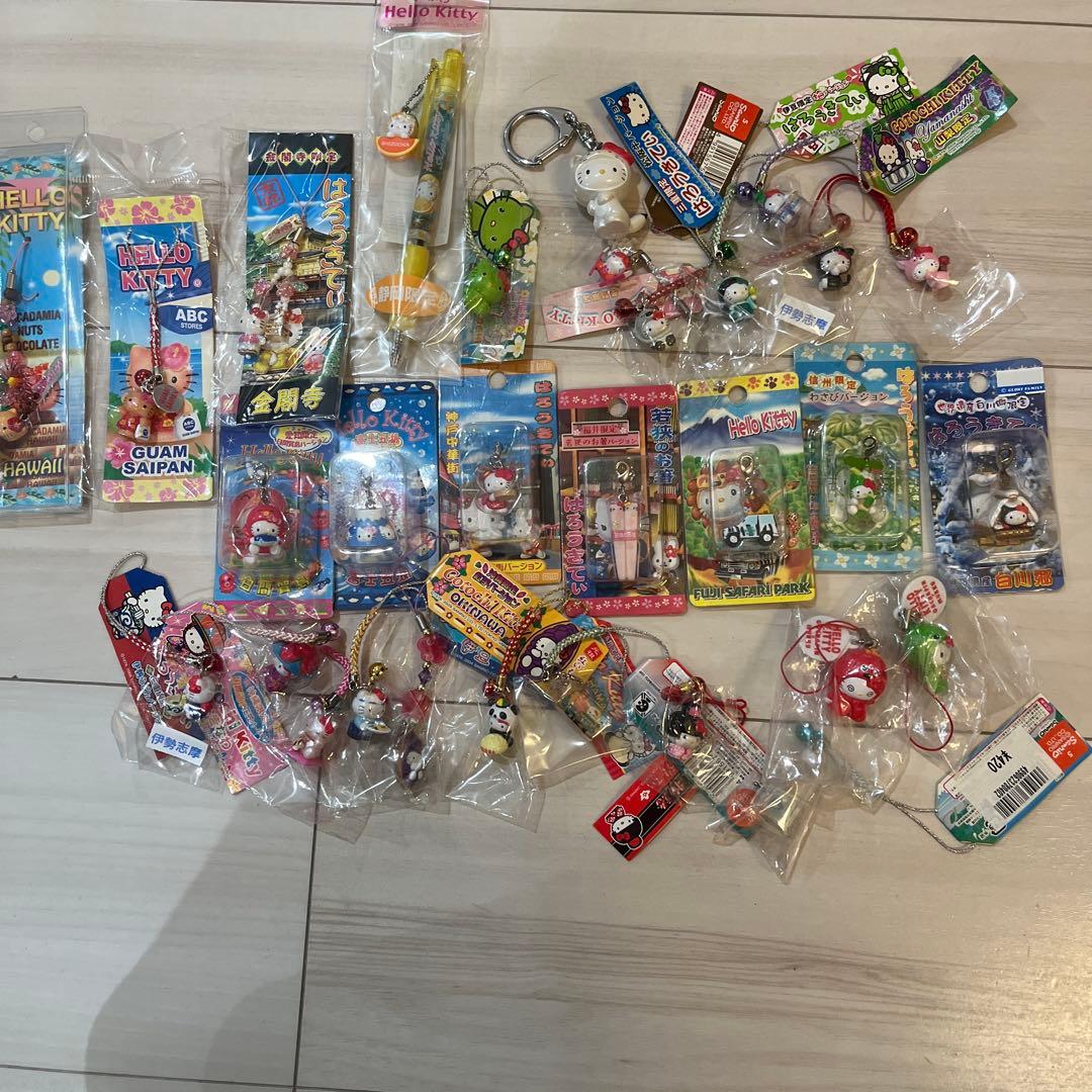 ご当地キティ　ストラップ　ファスナーマスコット