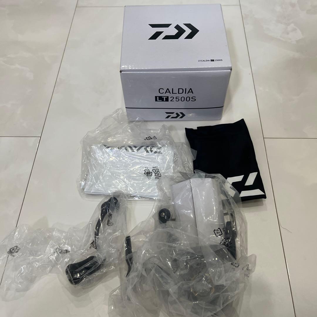 Daiwa CALDIA LT2500S リール