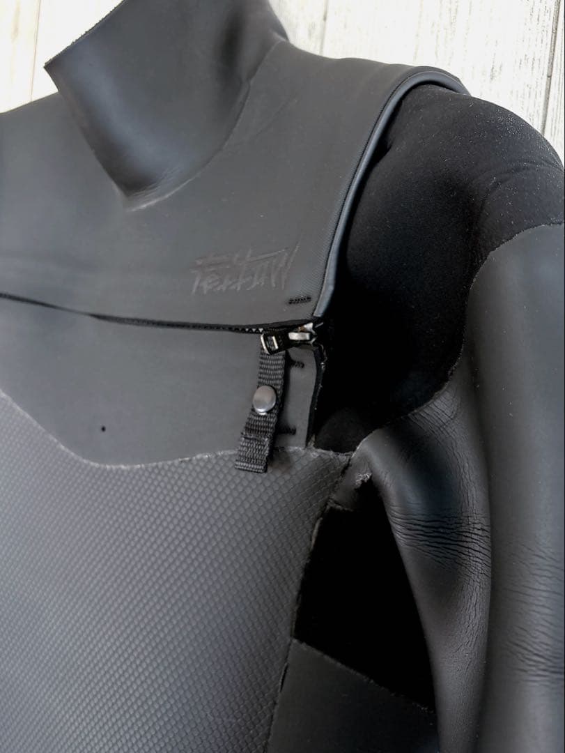 FELLOW セミドライ チェストジップ 5×3mm MLラバー メンズ 起毛