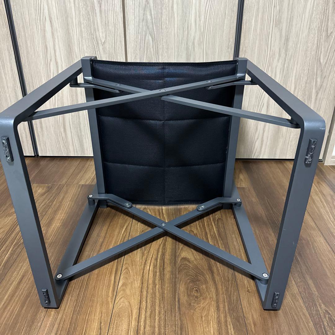 ランドノーム　ディレクターチェアー