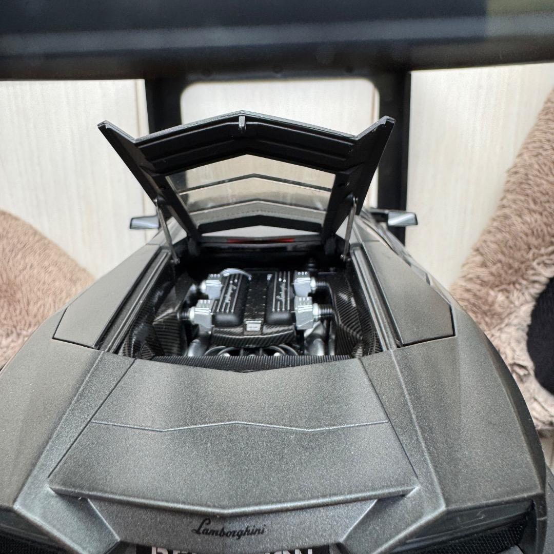 AUTOart 1/18 ランボルギーニ レヴェントン Reventon