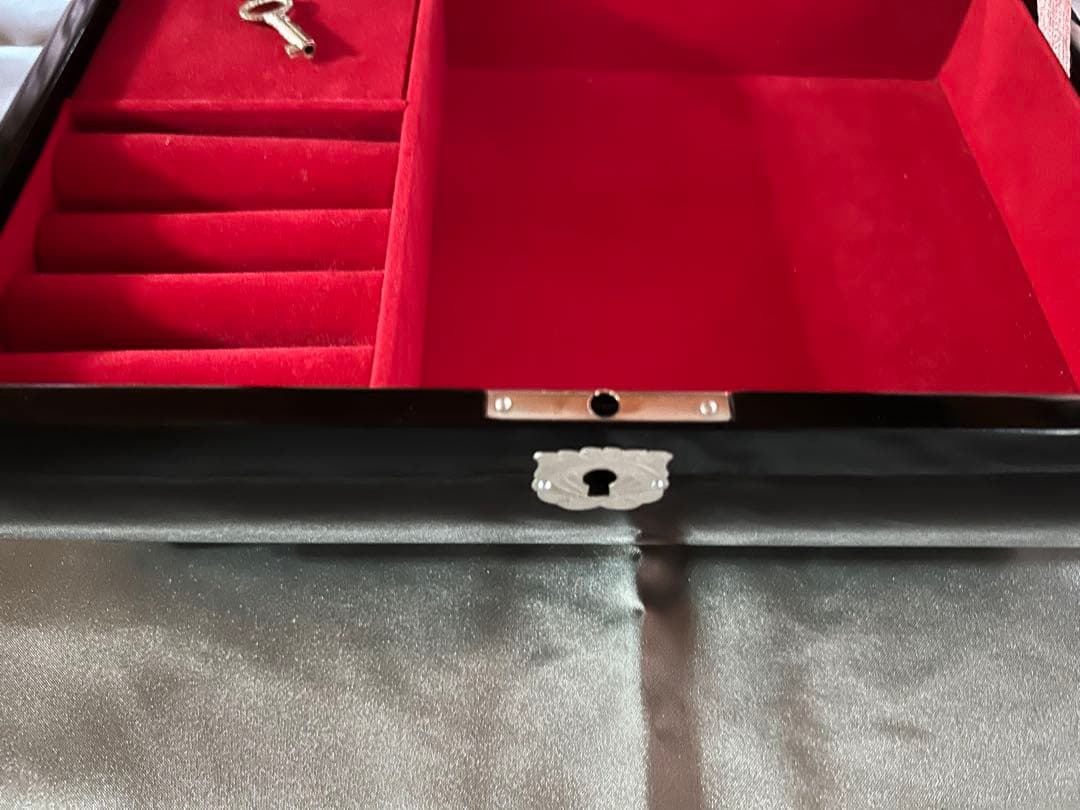 秋田伝統工芸品川連漆器宝石箱