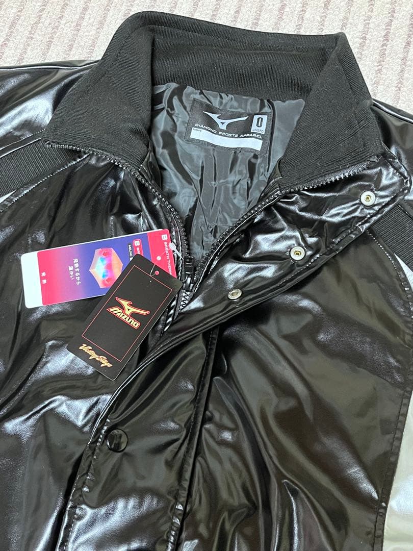 MIZUNO 高校野球部 グランドコート グラコン ジャンパー 黒＆銀 光沢