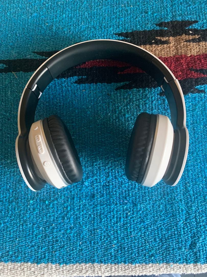 [非売品］ミンティア ✖  Man ワイヤレスヘッドホン