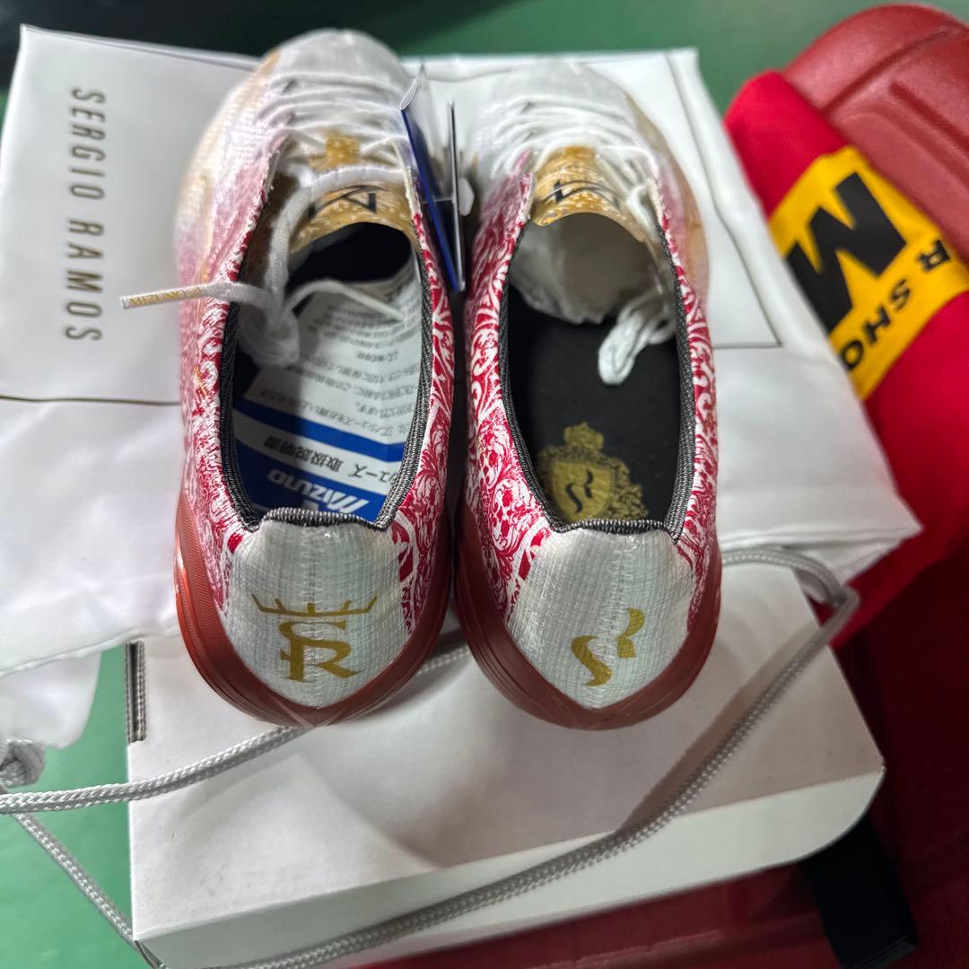 ミズノ　アルファジャパン　SR4 セルヒオラモス　 新品未使用品　27.5cm