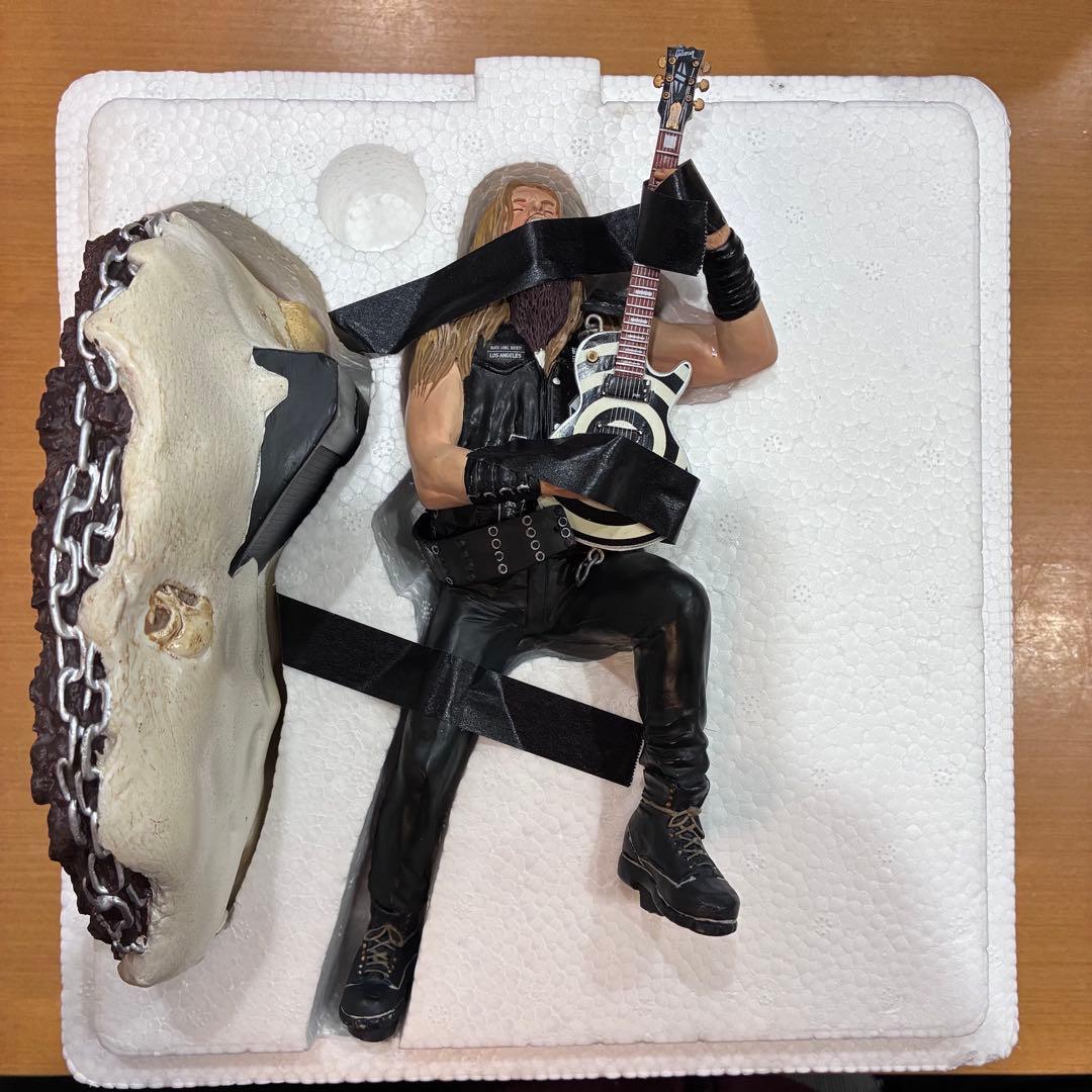 ザック ワイルド フィギュア ナックルボンズ ZAKK WYLDE OZZY