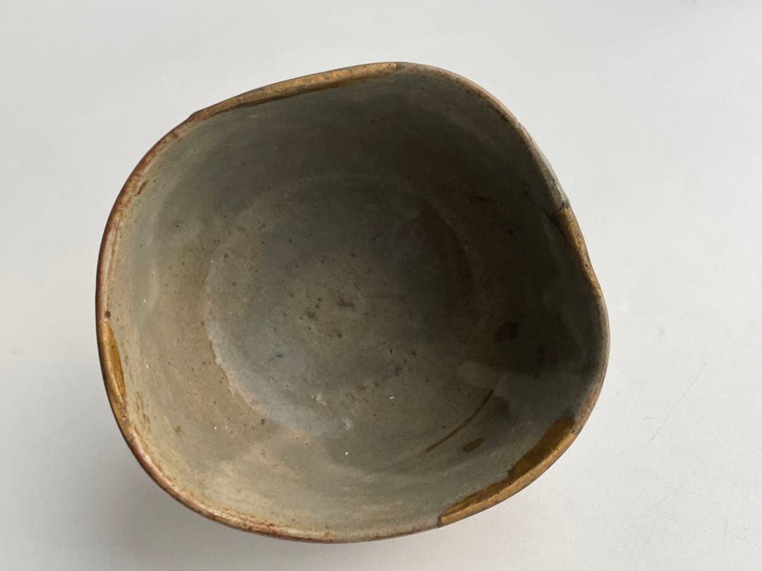 骨董　アンティーク　古唐津　絵唐津　茶碗　金継ぎ直し　金繕い　古美術　古陶磁