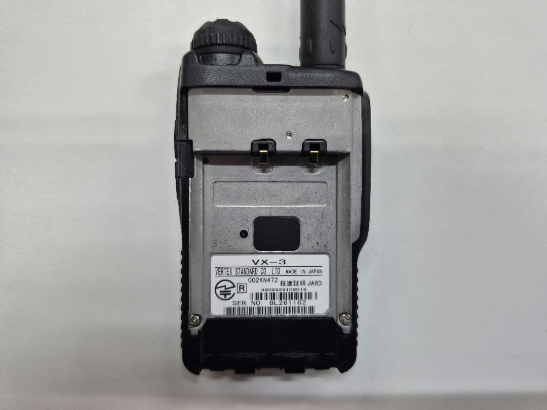 スタンダード 144/430MHzコンパクトトランシーバー VX-3(現状渡し)