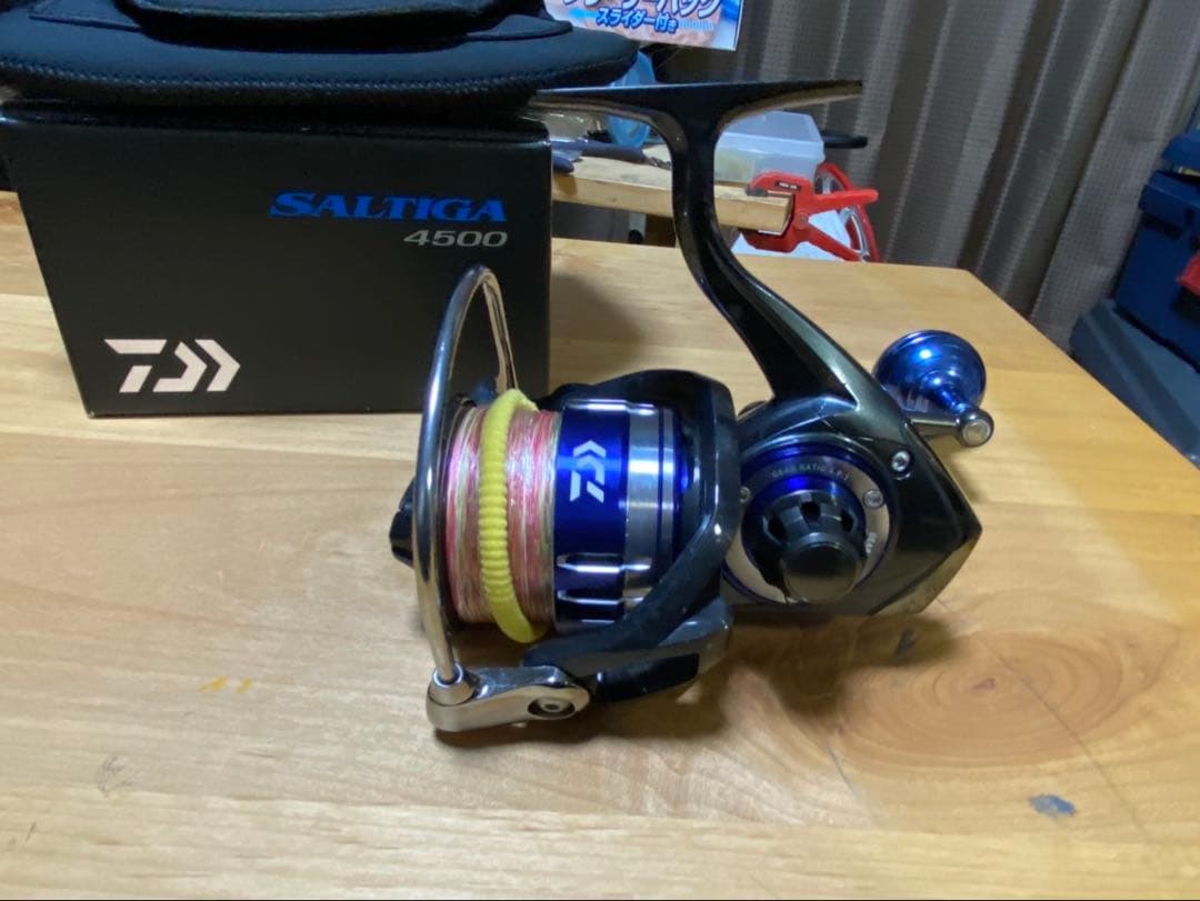リール SALTIGA 4500