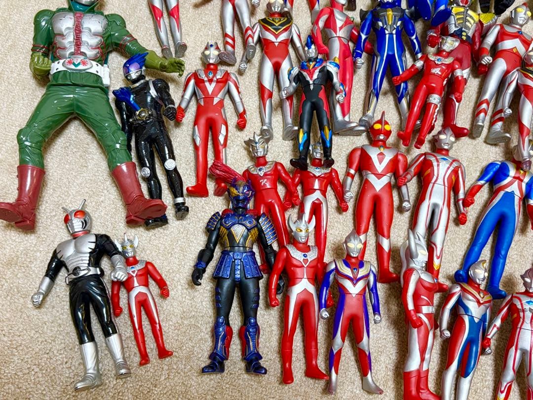 ウルトラマン・怪獣フィギュア•その他など61体セット