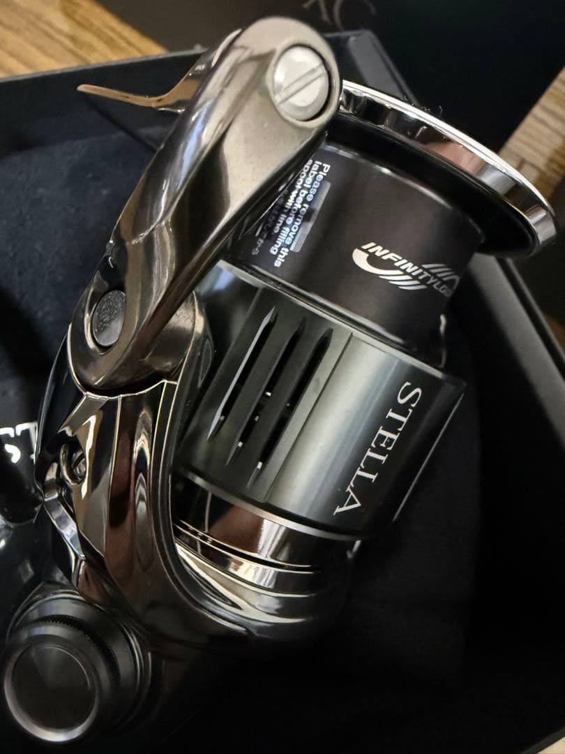 シマノ 22ステラ C5000XGスピニング リール SHIMANO 4000