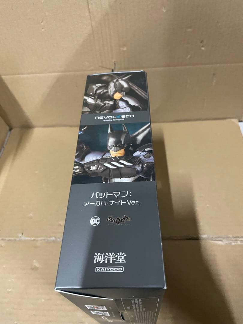 Revoltech アメイジングヤマグチ バットマン アーカムナイト