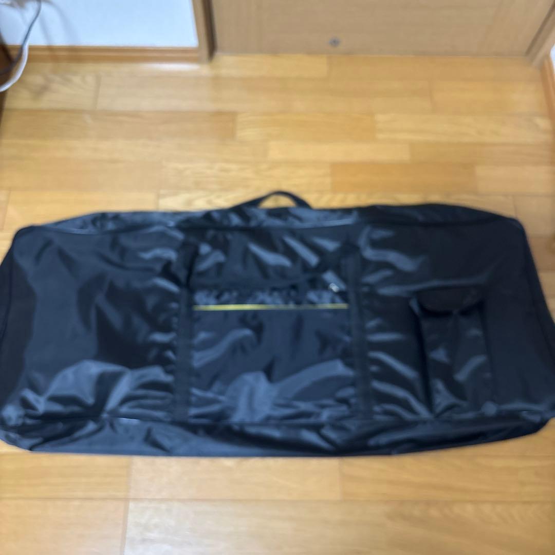 電子キーボード、譜面台と収納袋付き