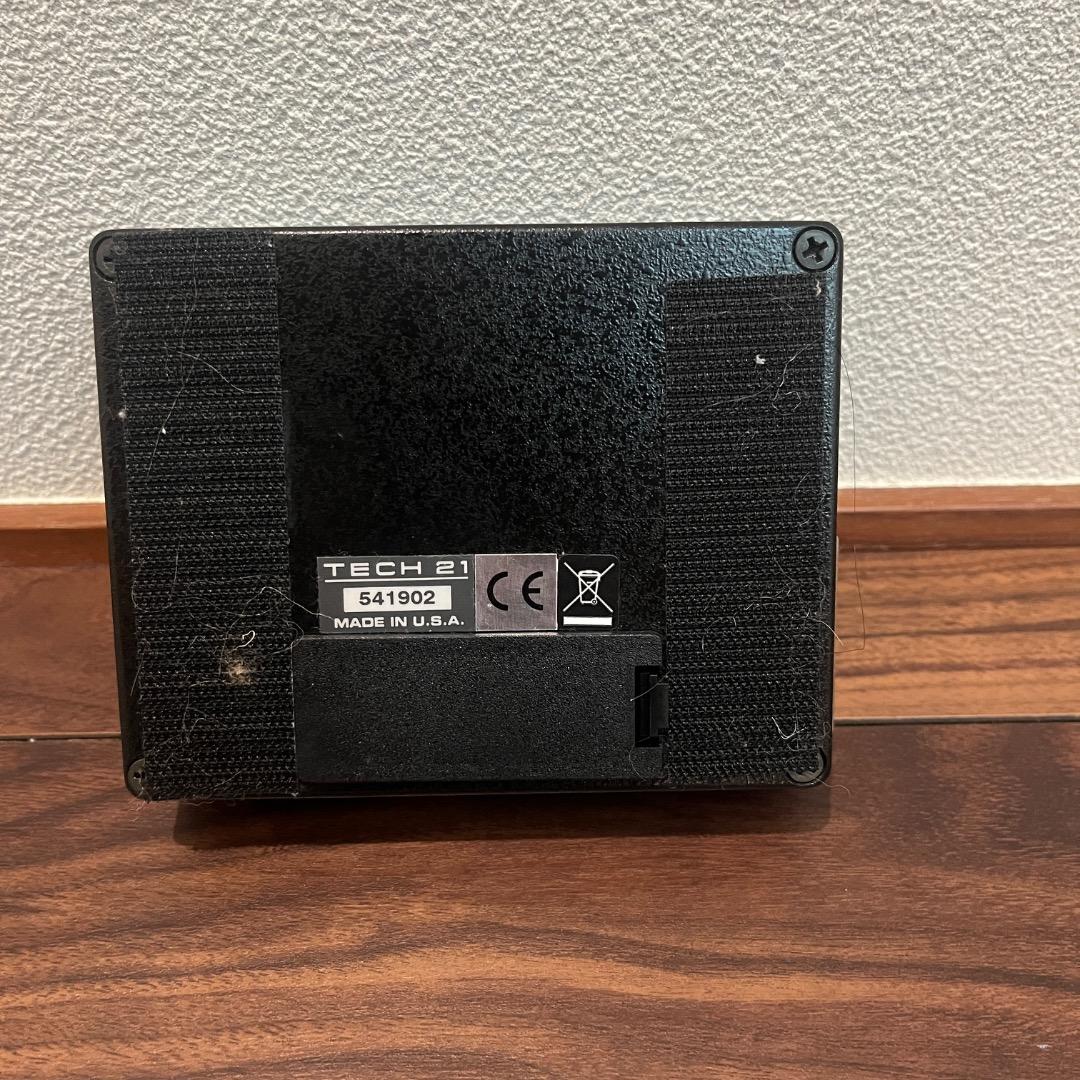 ベース Tech21 / SansAmp BASS D DI-LB