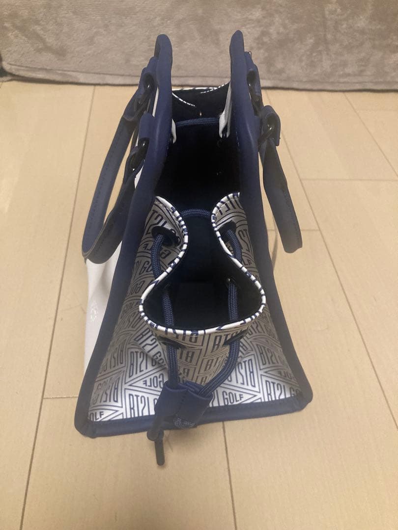 【新品】BT21 GOLF HOLE IN ONE ミニ トートバッグ　ホワイト