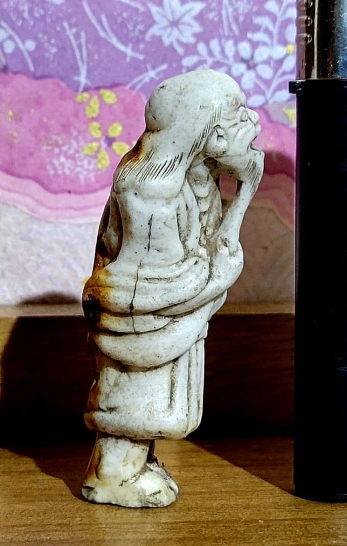 珍品　時代物　平戸焼　根付　提げ物　骨董品、美術品