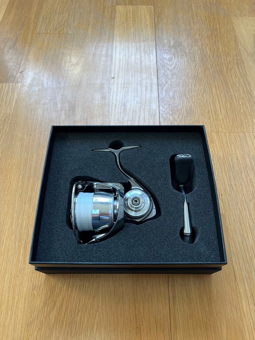 【そ】【新品未使用品、カスタムパーツ付】22イグジスト LT2500S-H