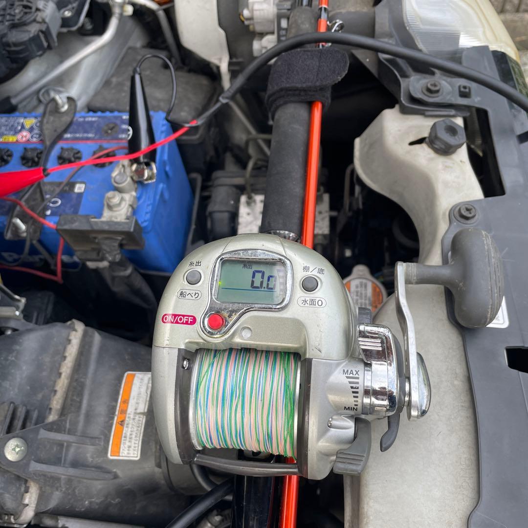 船釣りセット　電動リール　竿　仕掛け　カゴ　オモリセットです。