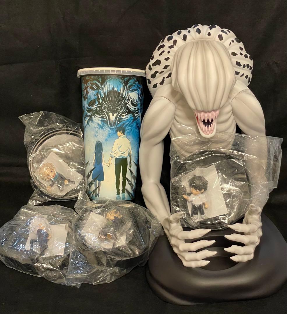 呪術廻戦0特級過呪怨霊 折本里香 ドリンクホルダー　ドリンクカップ、フィギュア付