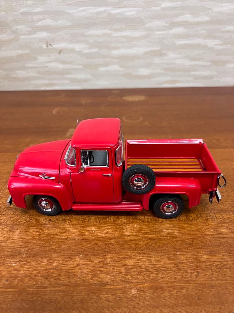 No185 ミニカー1/24 1956 FORD F-100 PICKUP