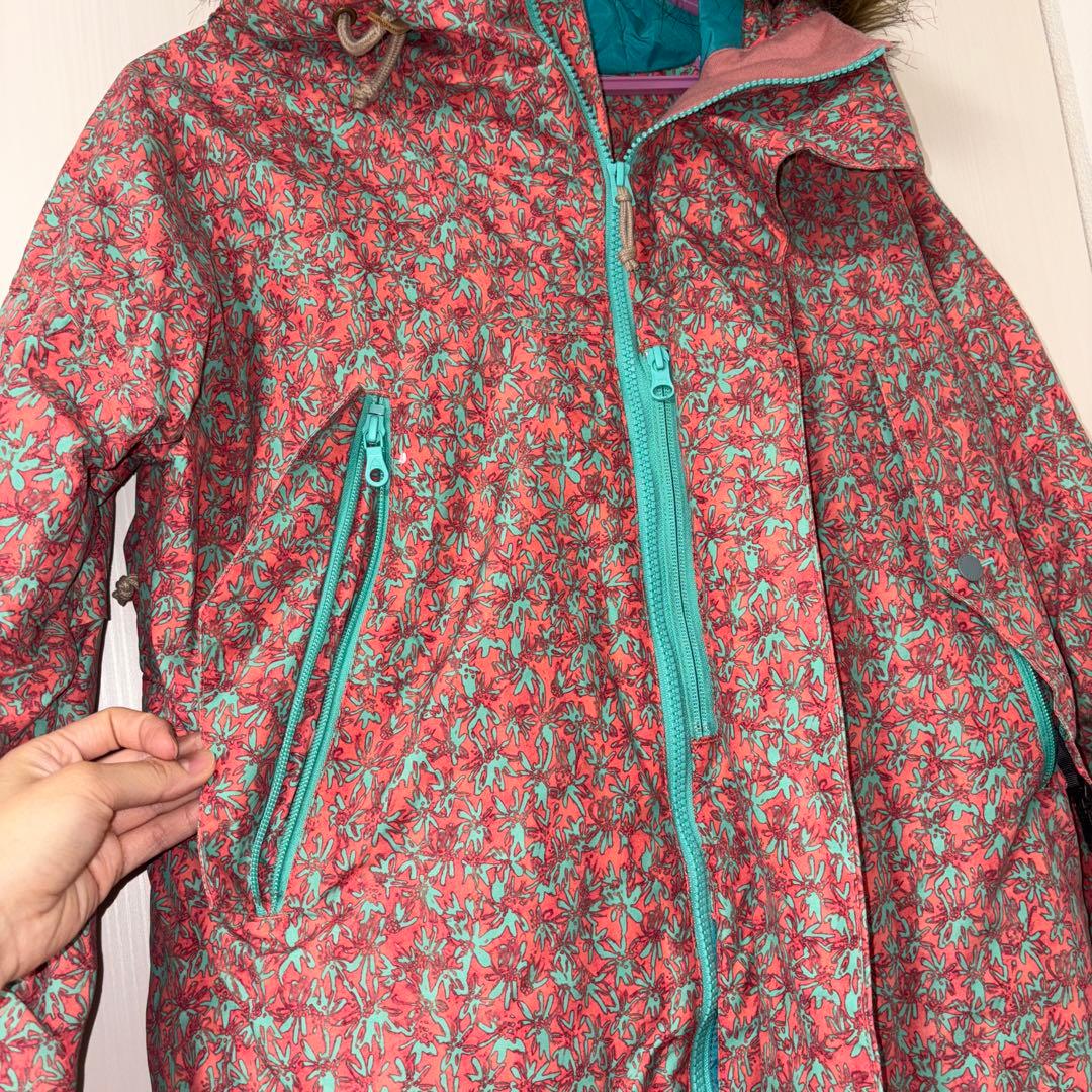 Burtonスノーボードウェア