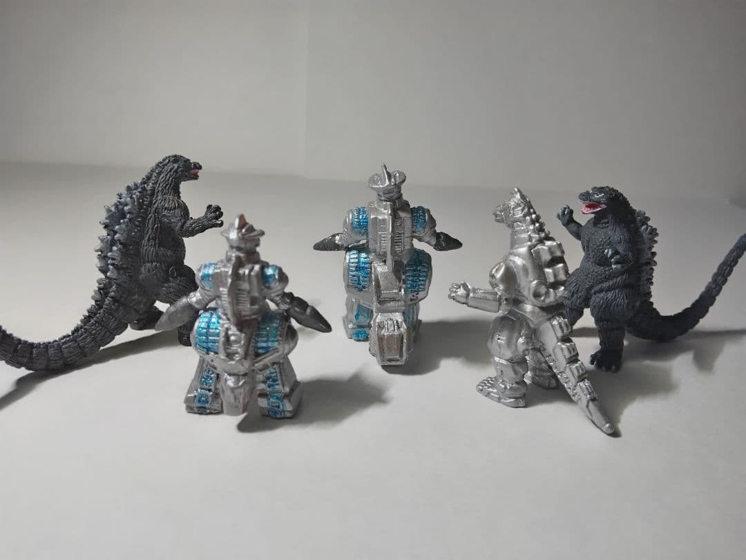 ゴジラフィギュアセット 13体