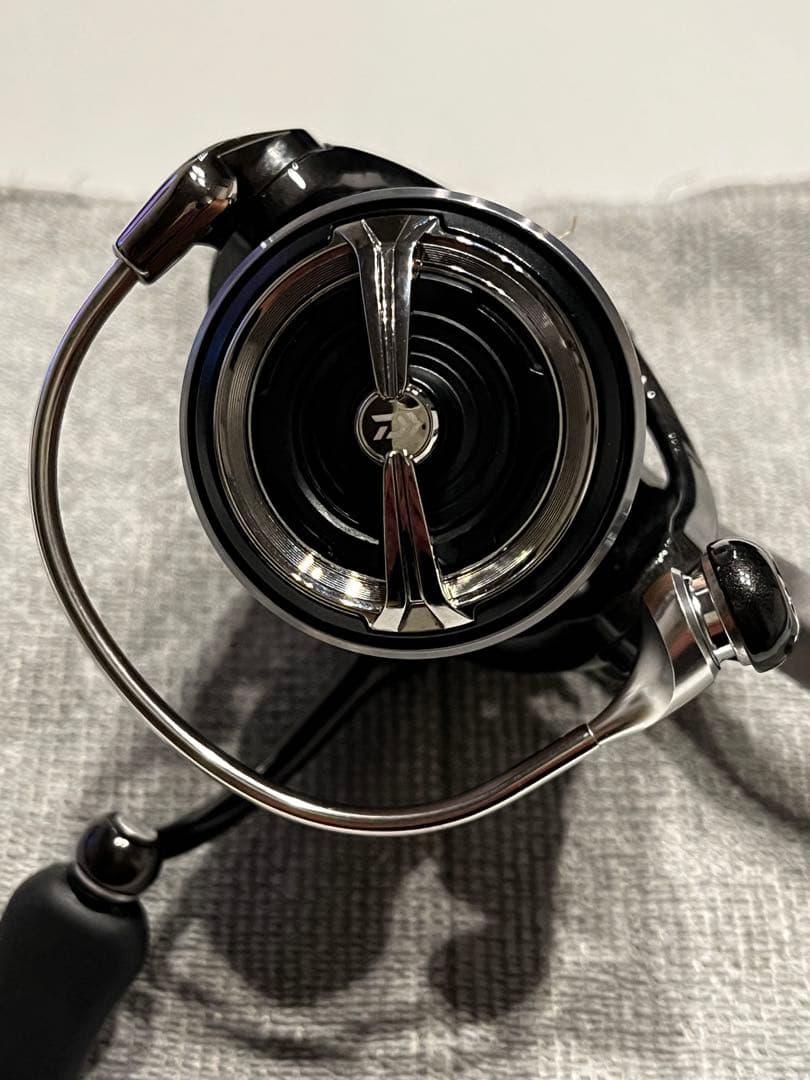 DAIWA 18 カルディア LT2500L