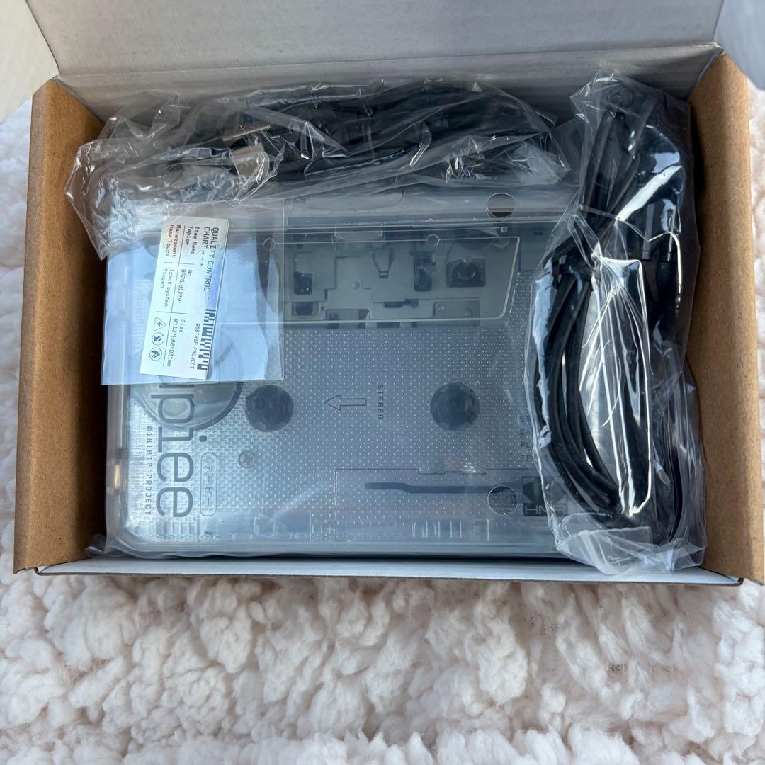 18TRIP エイトリ テーピー カセットプレイヤー