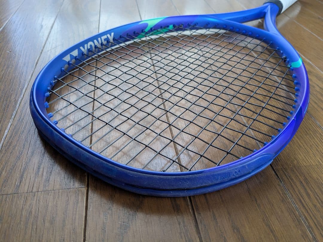 ヨネックス EZONE 100 グリップ3