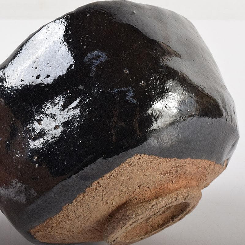 茶道具　楽吉左衛門　九代了入作　桝型　黒楽茶碗　時代箱　F　R7863