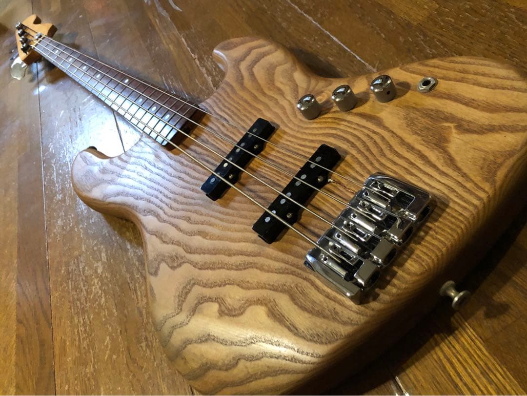 アッシュ　JBベース