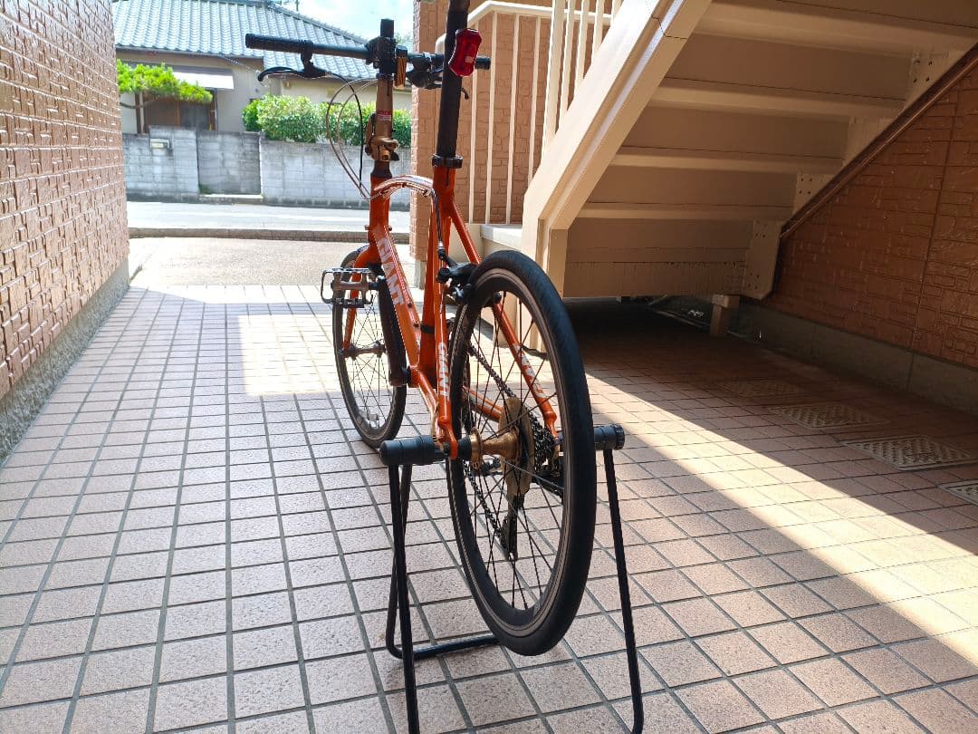 愛知県名古屋市近郊のみのお取引　GIANT IDIOM　難あり