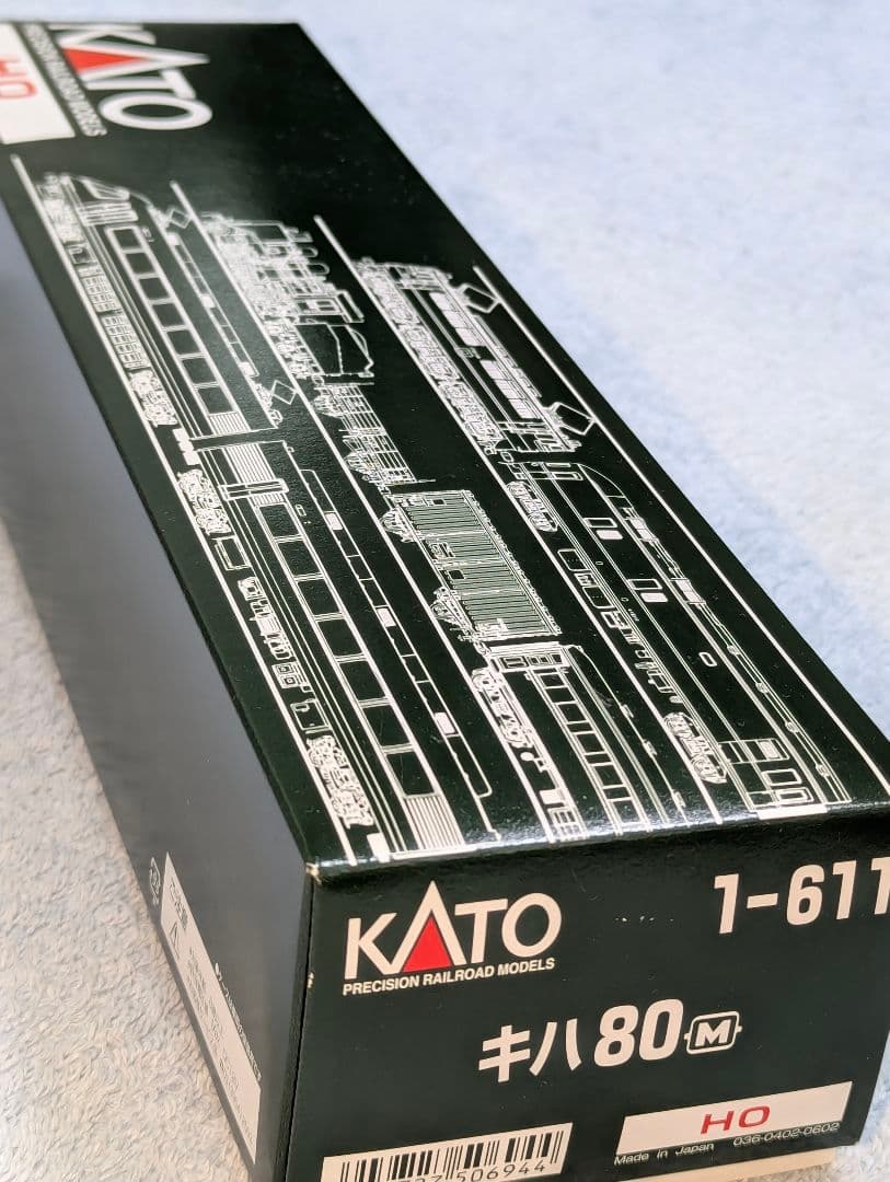 KATO　キハ８０　HOゲージ　【1-611】　　M車