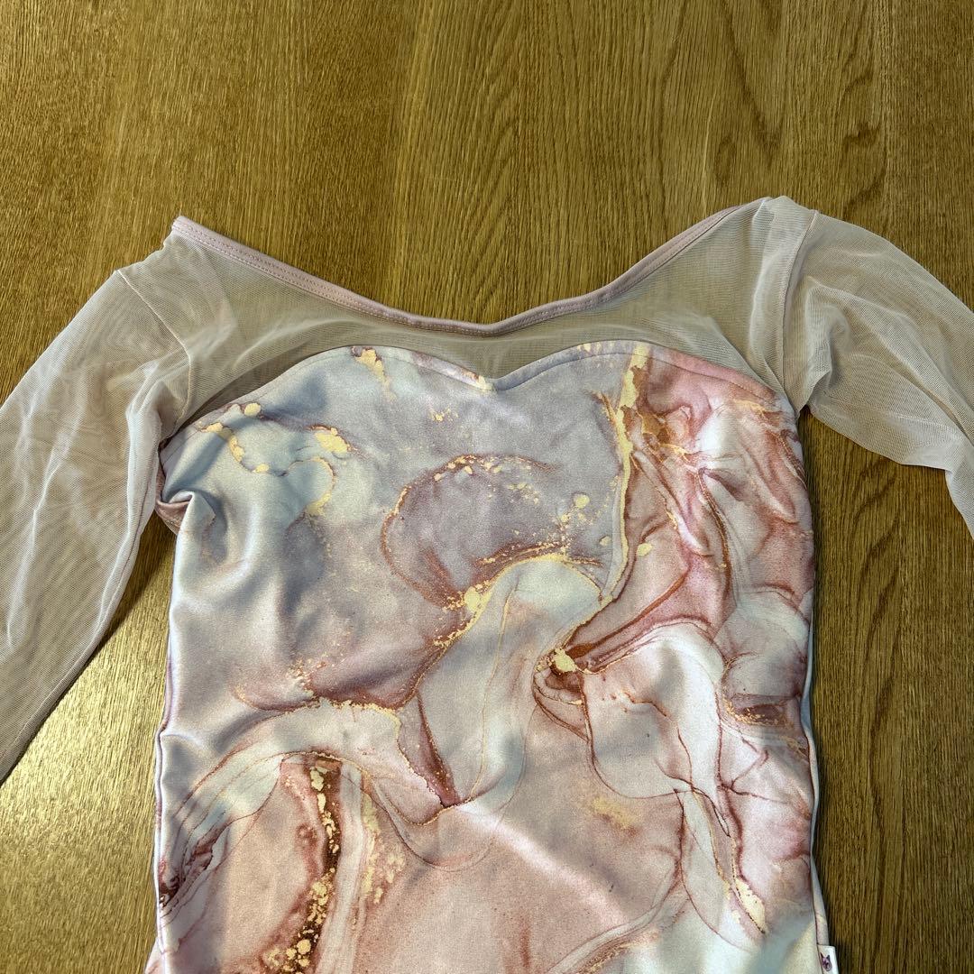 unoa レオタード