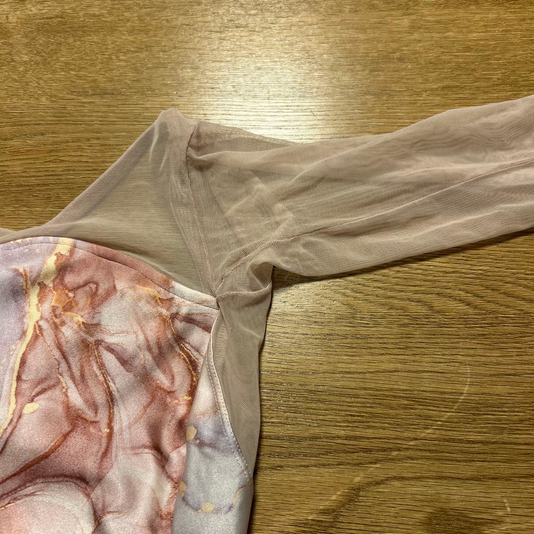 unoa レオタード