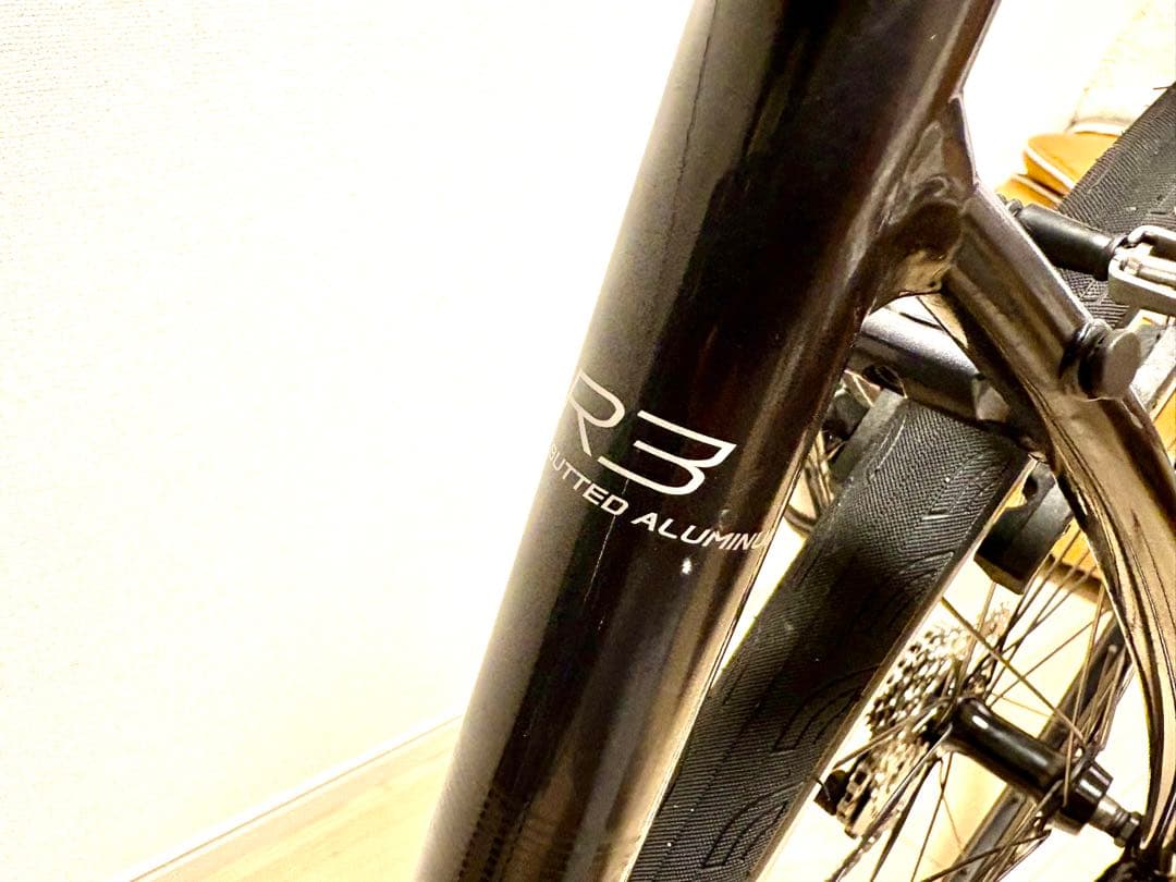 ☆美品 2020 Giant ジャイアント エスケープR3 ガンメタM ①