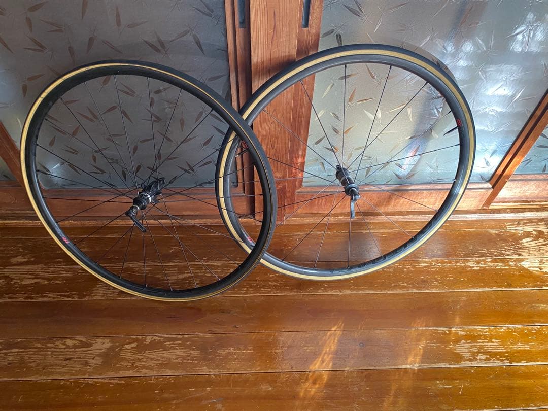 ボントレガー アイオロスXXX ロードバイク ホイール チューブラー