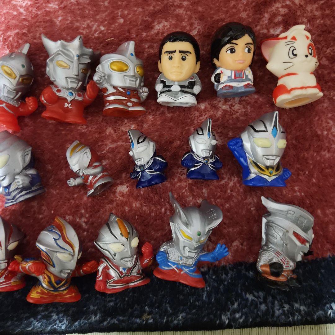 ウルトラマンシリーズ 指人形フィギュア24体セット