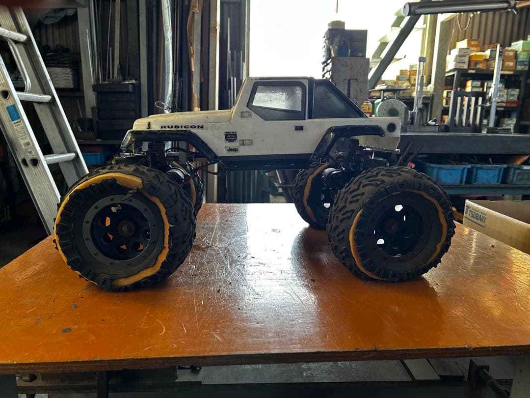 タミヤクラットバスター改　スティックシャーシ ハブリダクション4WS