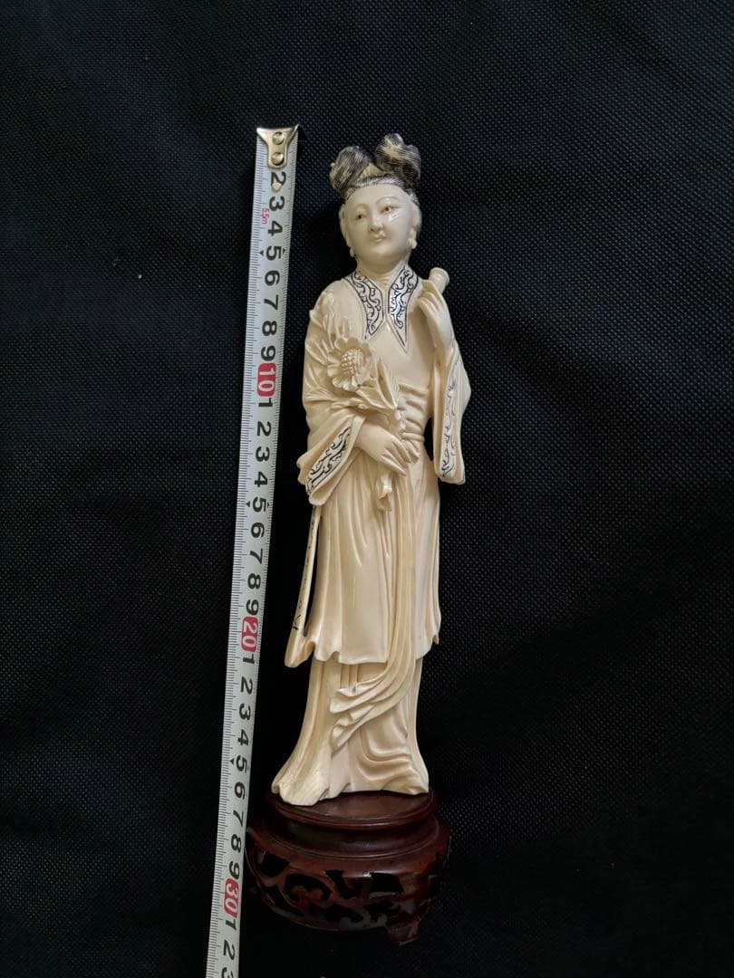 中国古美術品　マンモス　極上 彫刻　美人像437g